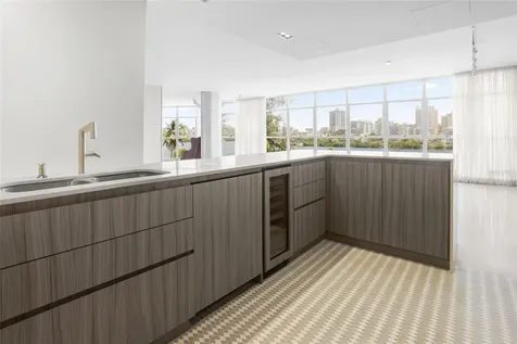 860 Ashford Avenue #5c Unit #1 San Juan PR 00907