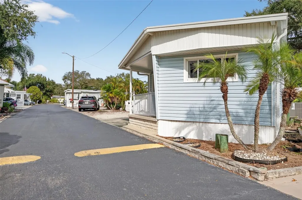 7801 34th Avenue N St Petersburg FL 33710