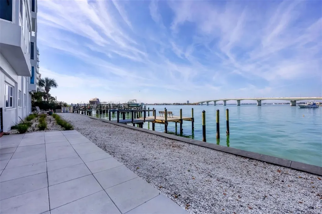 226 Golden Gate Point Sarasota FL 34236