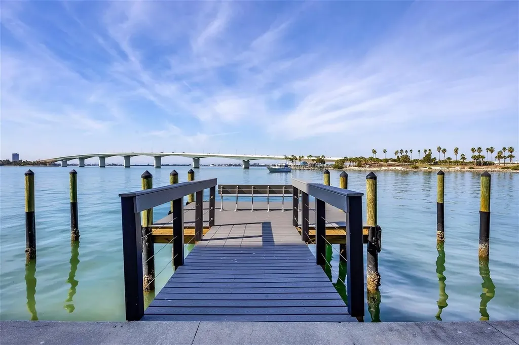 226 Golden Gate Point Sarasota FL 34236