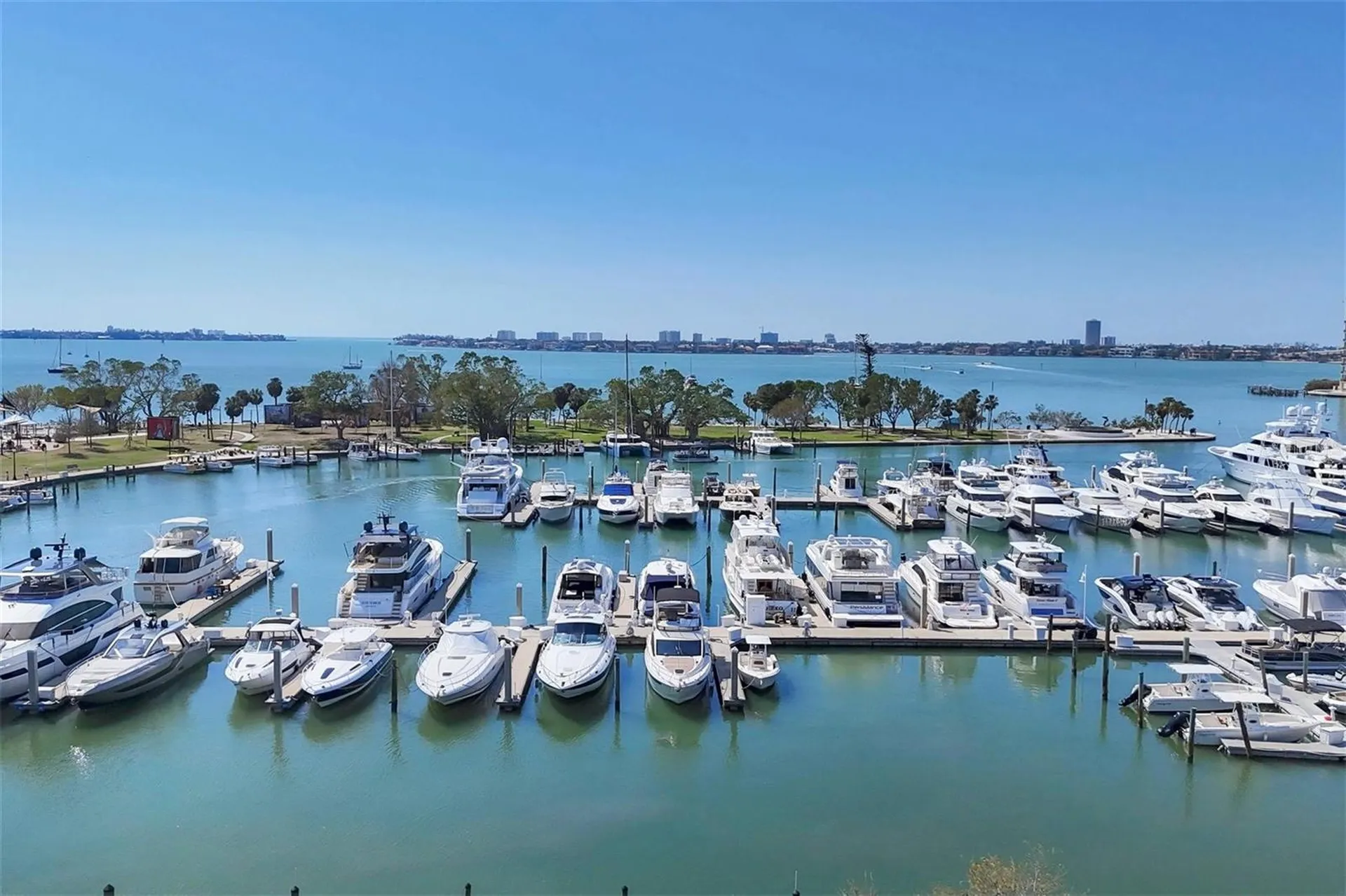 226 Golden Gate Point Sarasota FL 34236