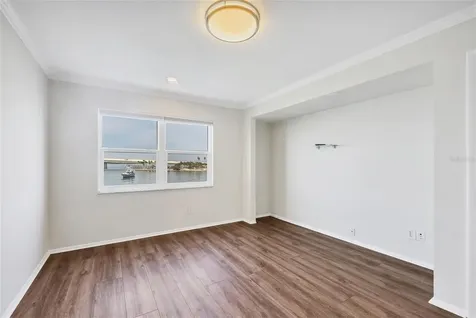226 Golden Gate Point Sarasota FL 34236