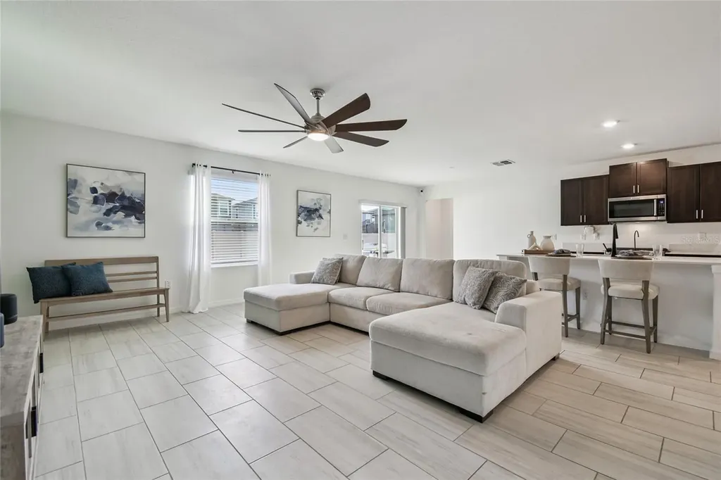 8789 Little Bluestem Drive Land O Lakes FL 34637