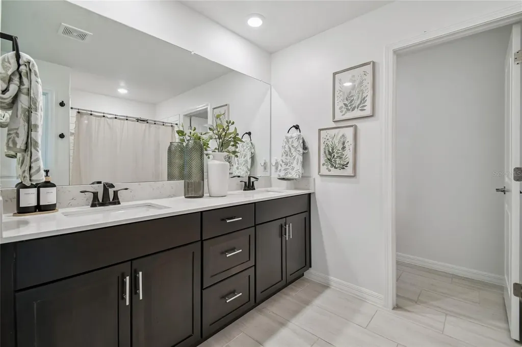 8789 Little Bluestem Drive Land O Lakes FL 34637