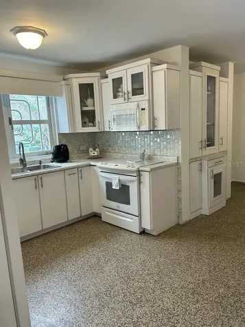 Carr # 3 Beach House Guardarraya Patillas PR 00723