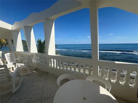 Carr # 3 Beach House Guardarraya Patillas PR 00723