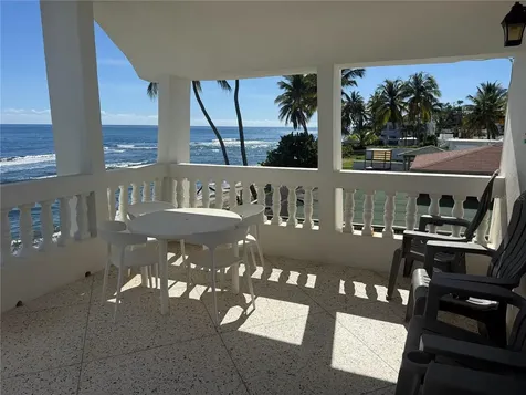 Carr # 3 Beach House Guardarraya Patillas PR 00723