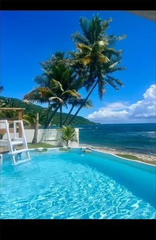 Carr # 3 Beach House Guardarraya Patillas PR 00723