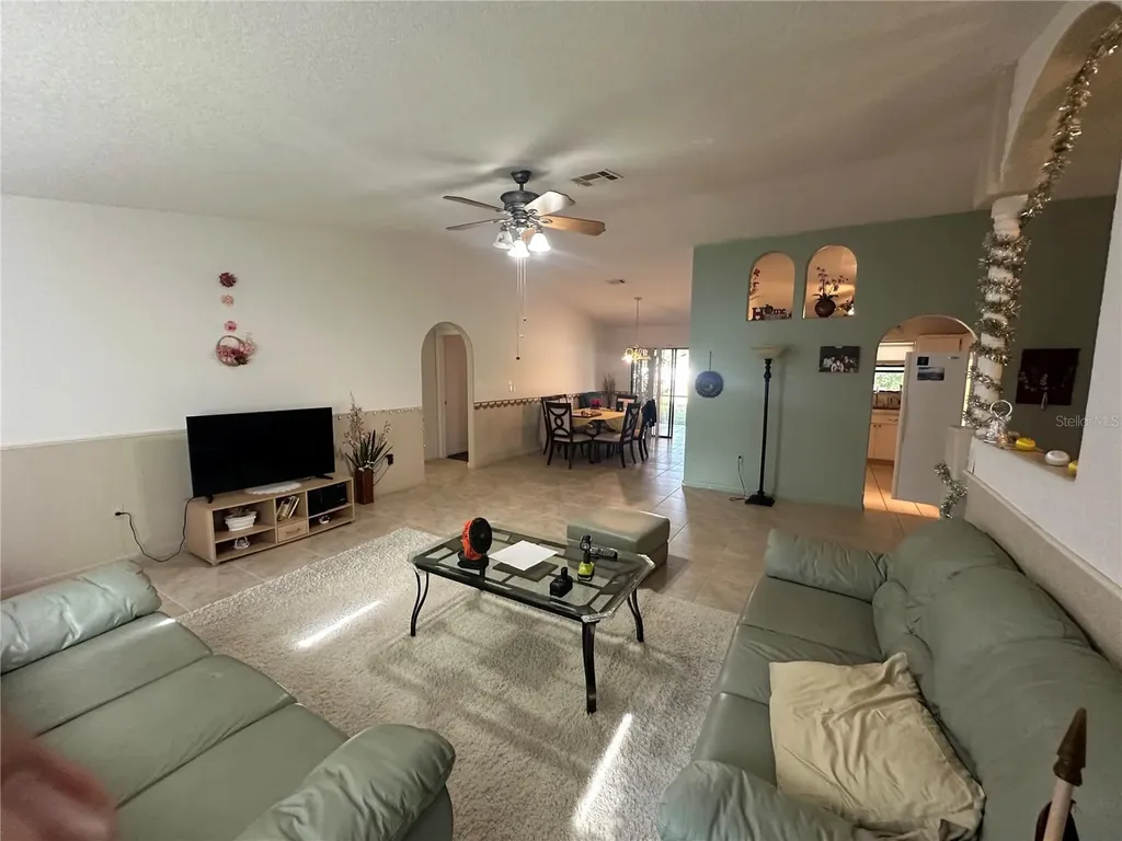 746 Maderia Court Kissimmee FL 34758
