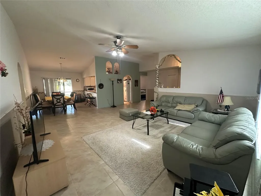 746 Maderia Court Kissimmee FL 34758