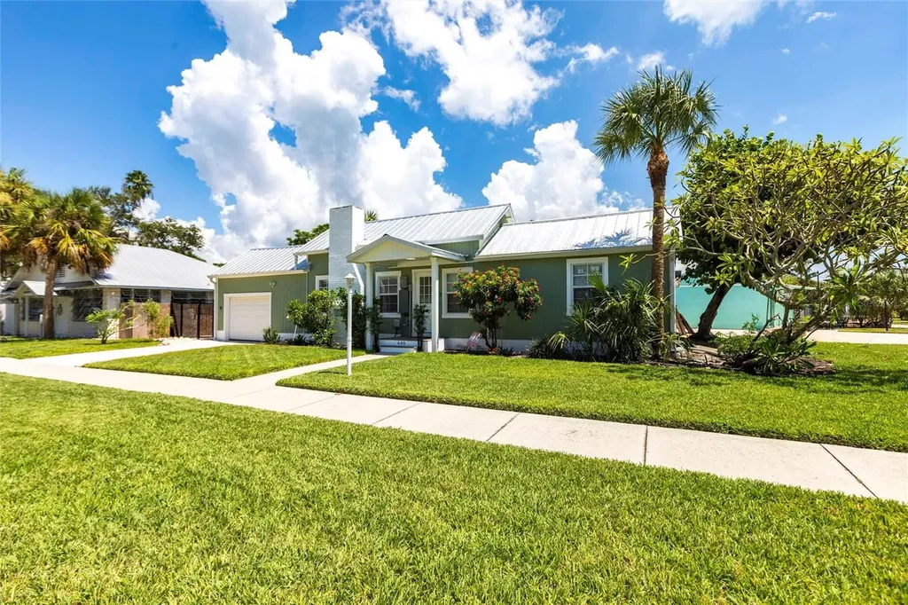 640 Broadway Street Longboat Key FL 34228