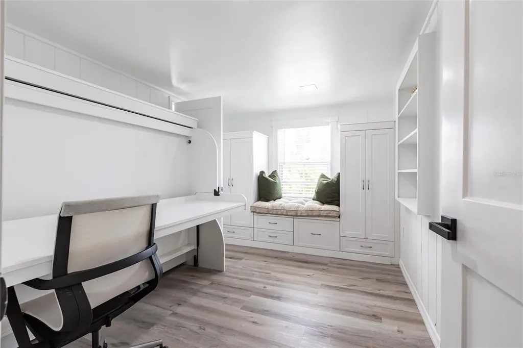 640 Broadway Street Longboat Key FL 34228
