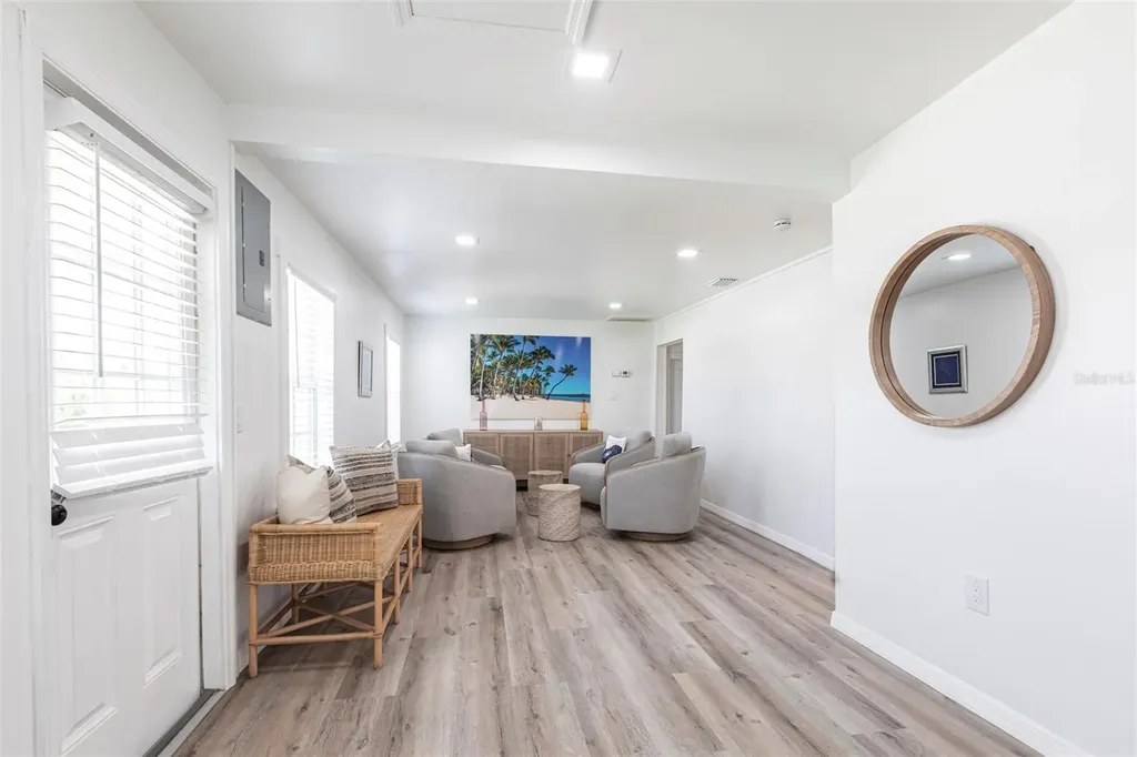 640 Broadway Street Longboat Key FL 34228
