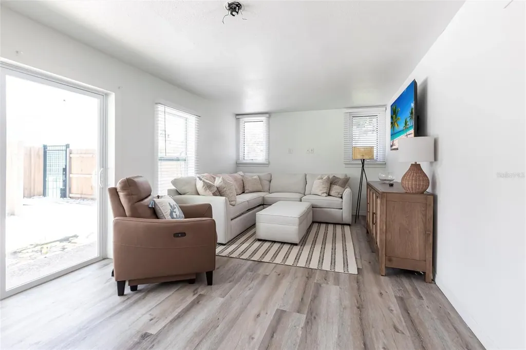 640 Broadway Street Longboat Key FL 34228