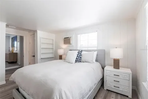 640 Broadway Street Longboat Key FL 34228