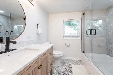 640 Broadway Street Longboat Key FL 34228