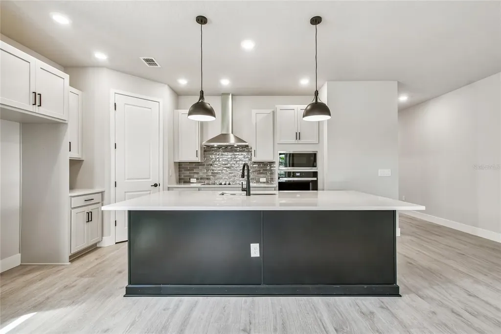 11743 Full Moon Loop Parrish FL 34219