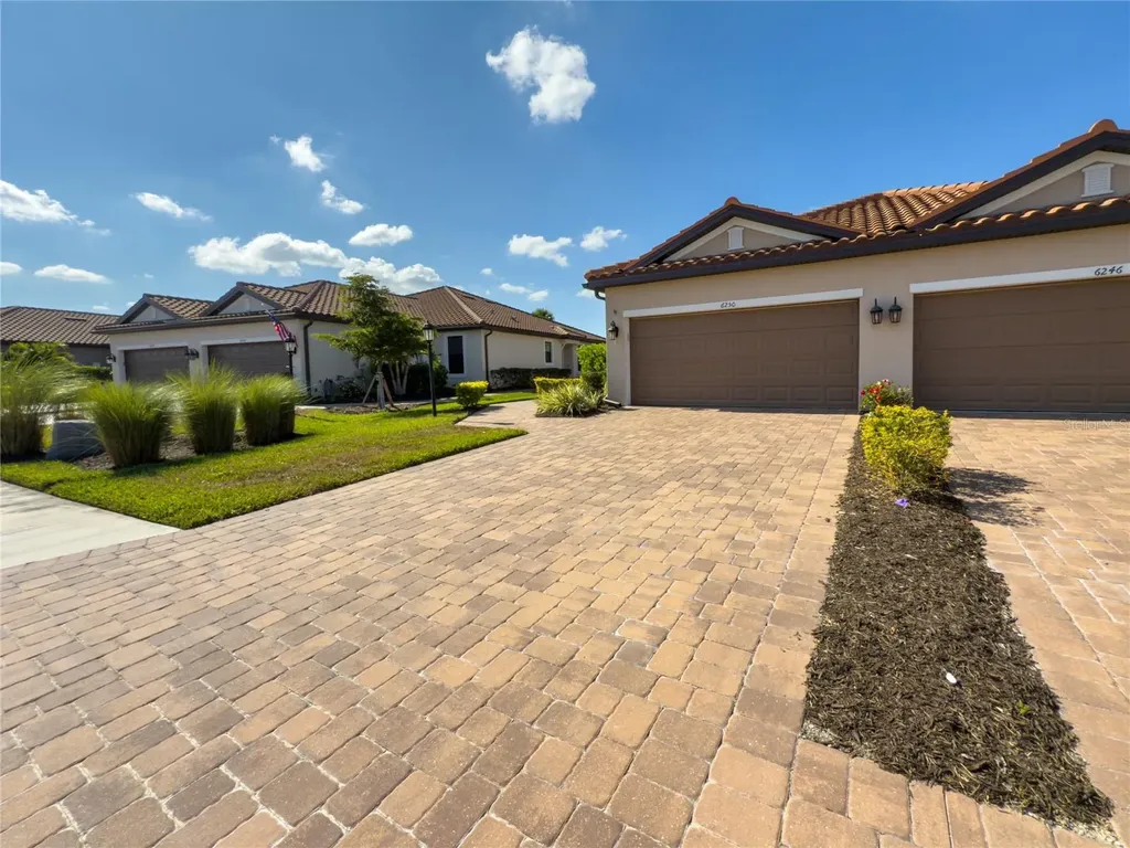 6250 Plateau Court Bradenton FL 34203