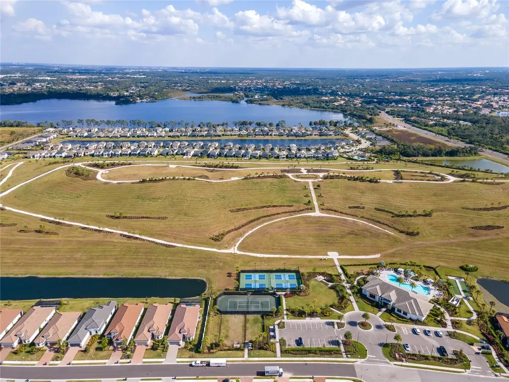 6250 Plateau Court Bradenton FL 34203