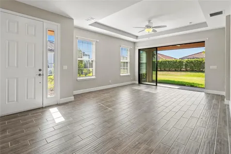 6250 Plateau Court Bradenton FL 34203
