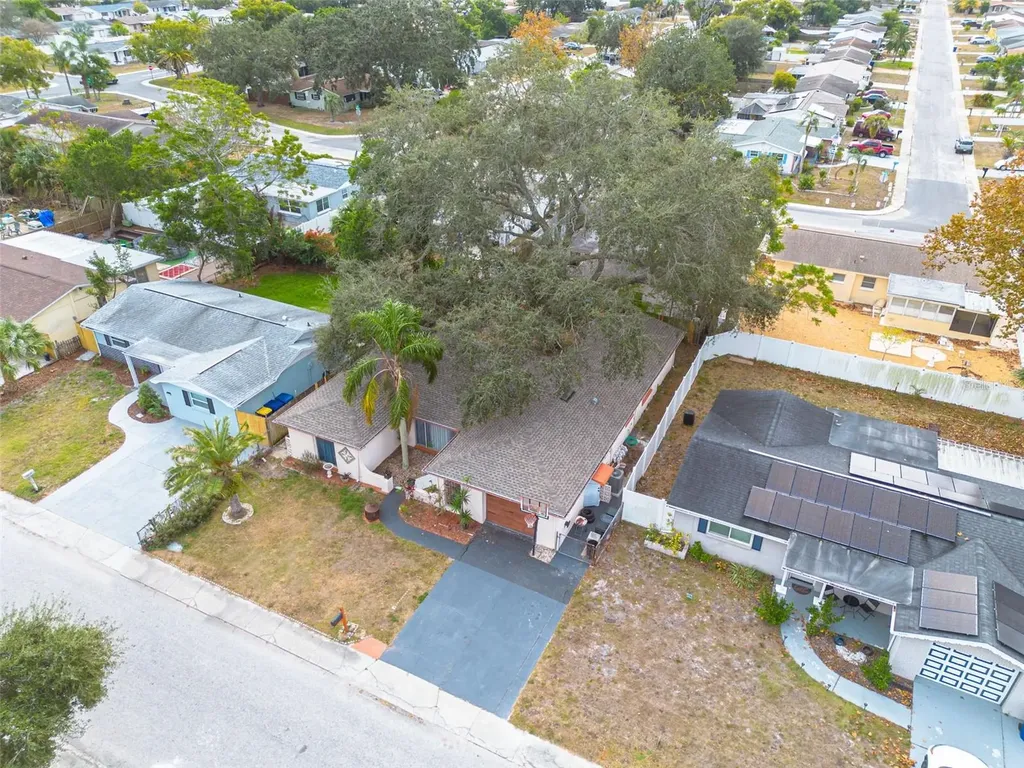 3322 Fairmount Drive Holiday FL 34691