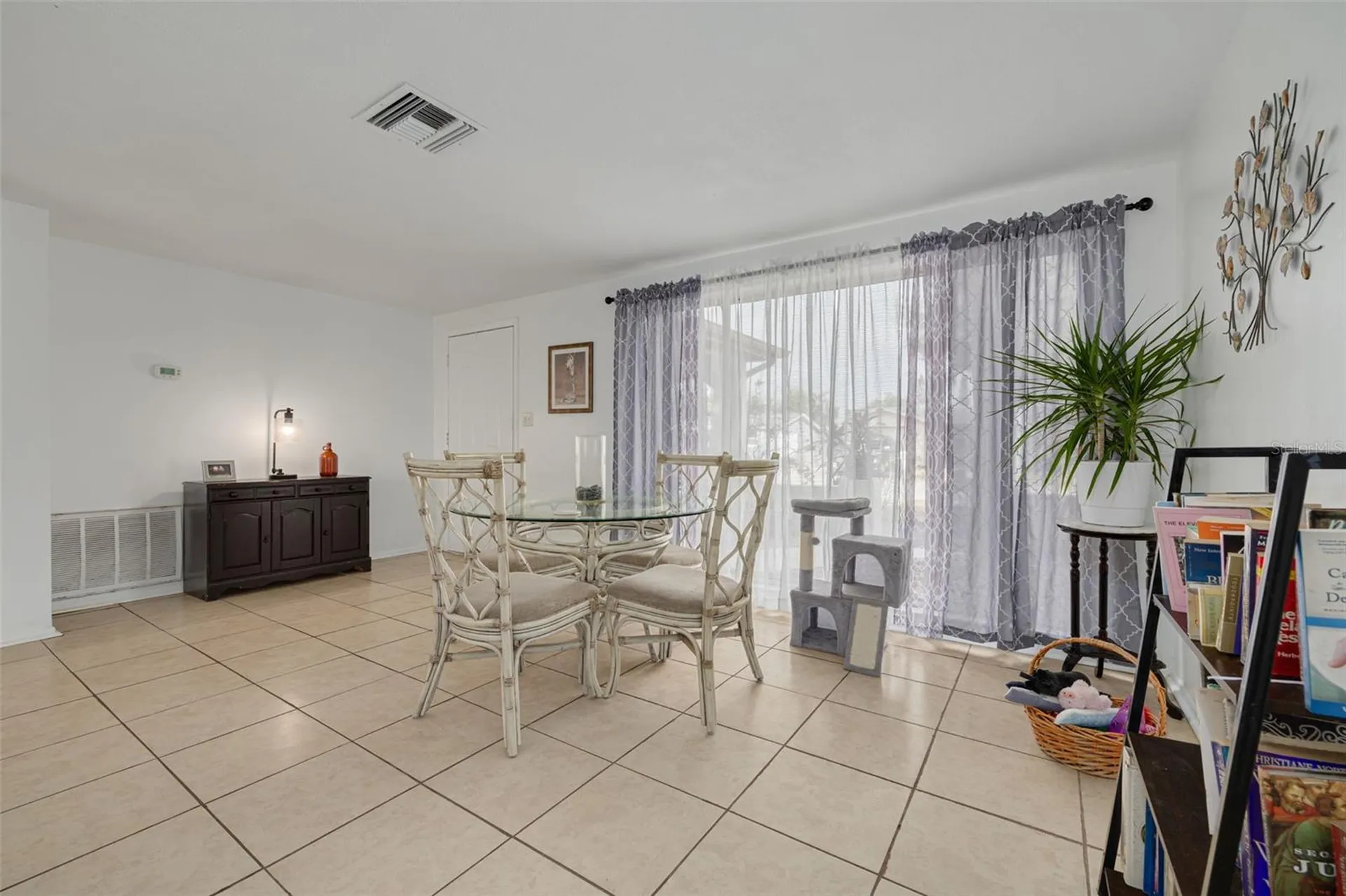 3322 Fairmount Drive Holiday FL 34691