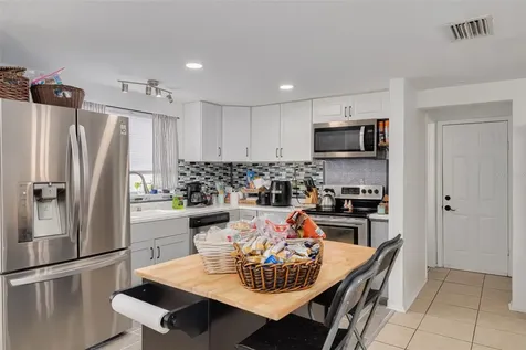 3322 Fairmount Drive Holiday FL 34691