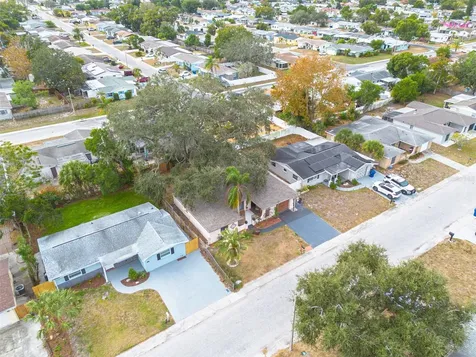 3322 Fairmount Drive Holiday FL 34691