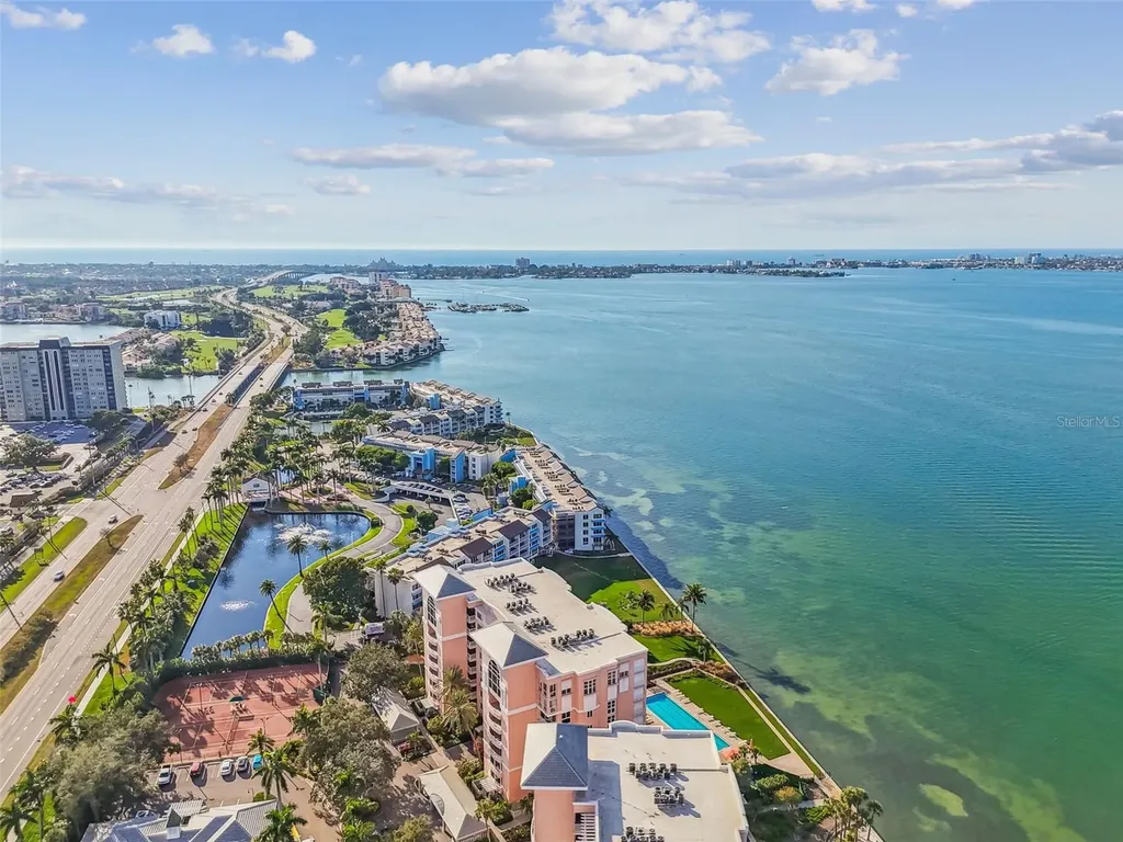 4953 Bacopa Lane S St Petersburg FL 33715