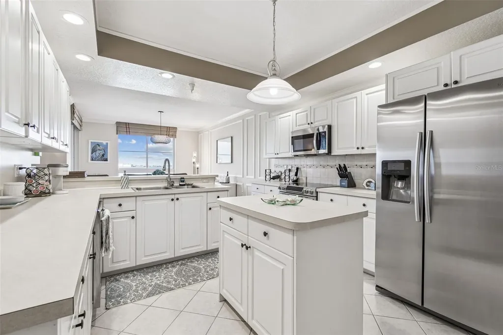 4953 Bacopa Lane S St Petersburg FL 33715