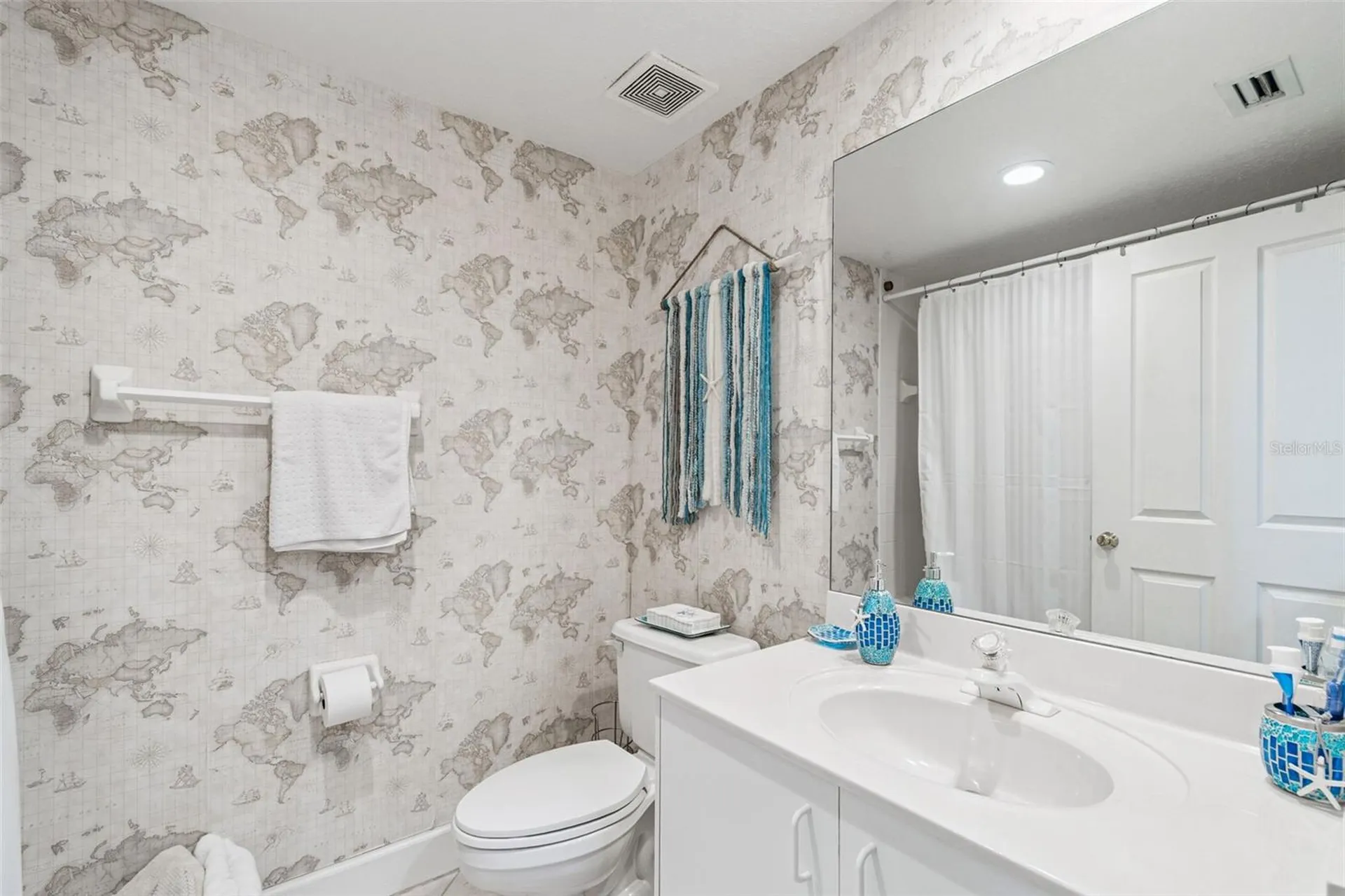 4953 Bacopa Lane S St Petersburg FL 33715