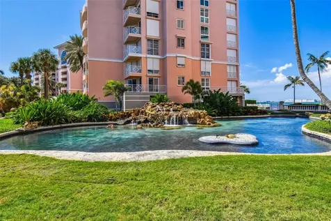 4953 Bacopa Lane S St Petersburg FL 33715