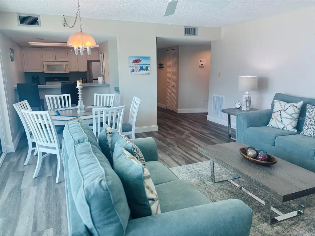 6518 Midnight Pass Road Sarasota FL 34242