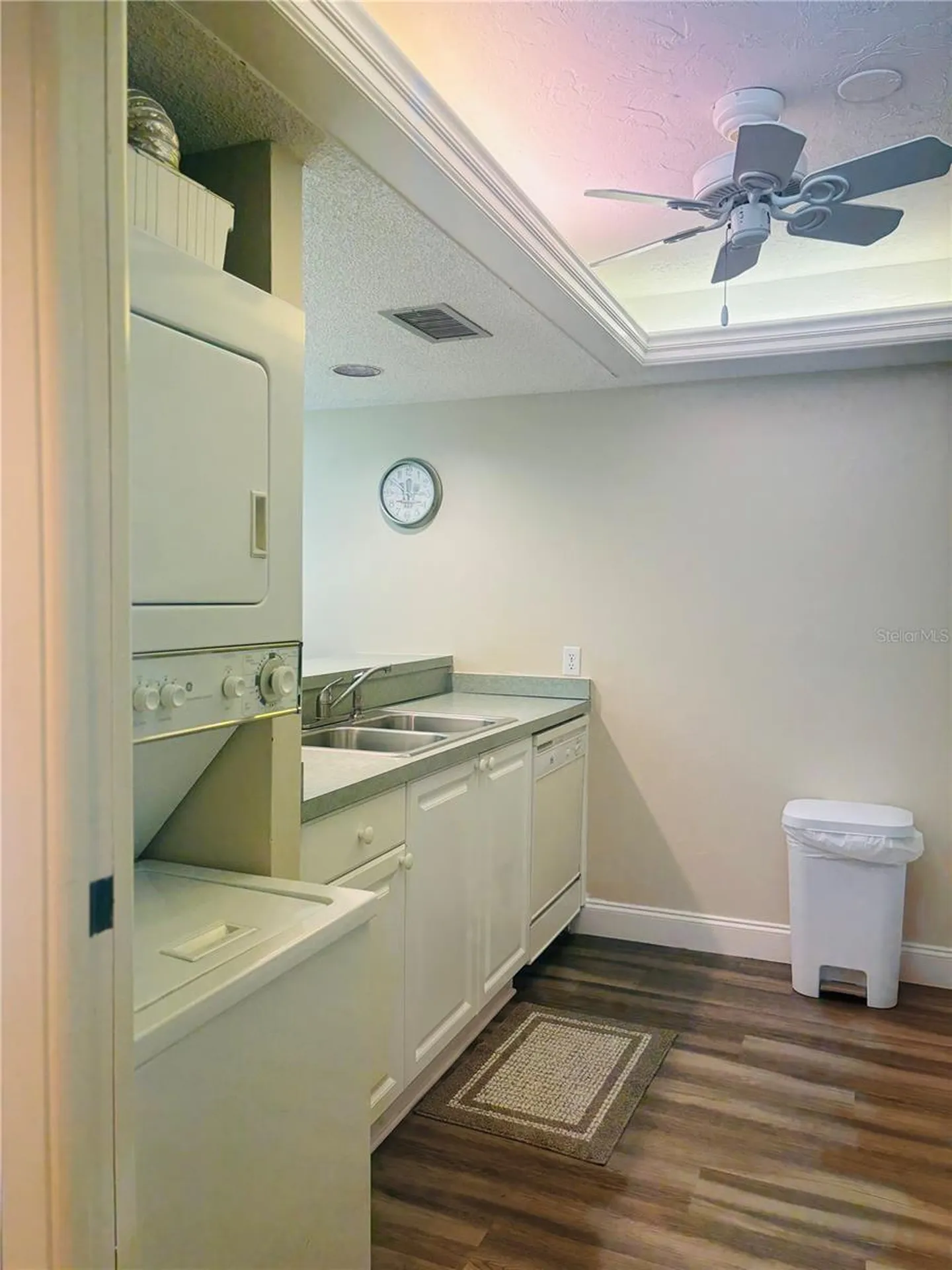 6518 Midnight Pass Road Sarasota FL 34242
