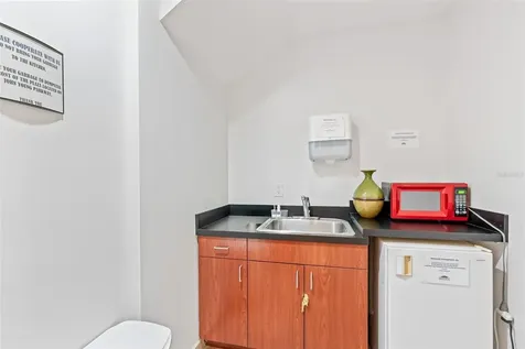 8865 Commodity Circle Orlando FL 32819