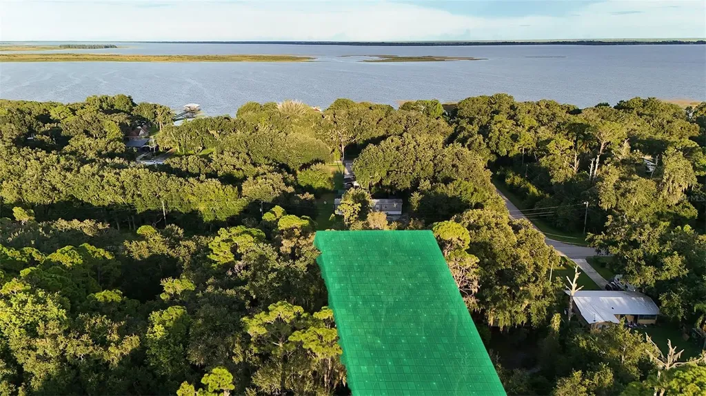 438 Highlands Lake Drive Lake Placid FL 33852
