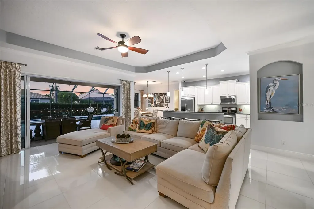 4721 Mainsail Drive Bradenton FL 34208