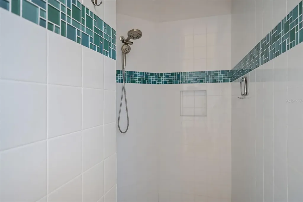 4721 Mainsail Drive Bradenton FL 34208