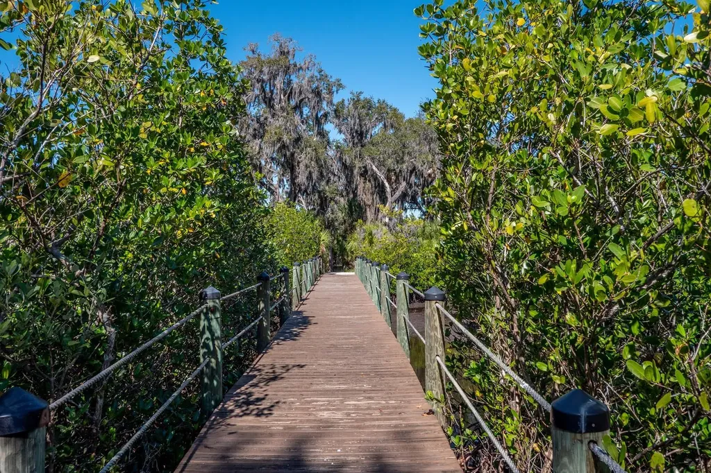4721 Mainsail Drive Bradenton FL 34208