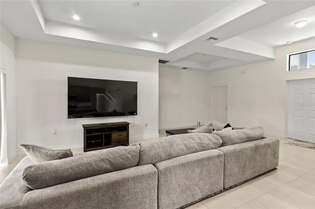 2953 Everglades Boulevard N Naples FL 34120