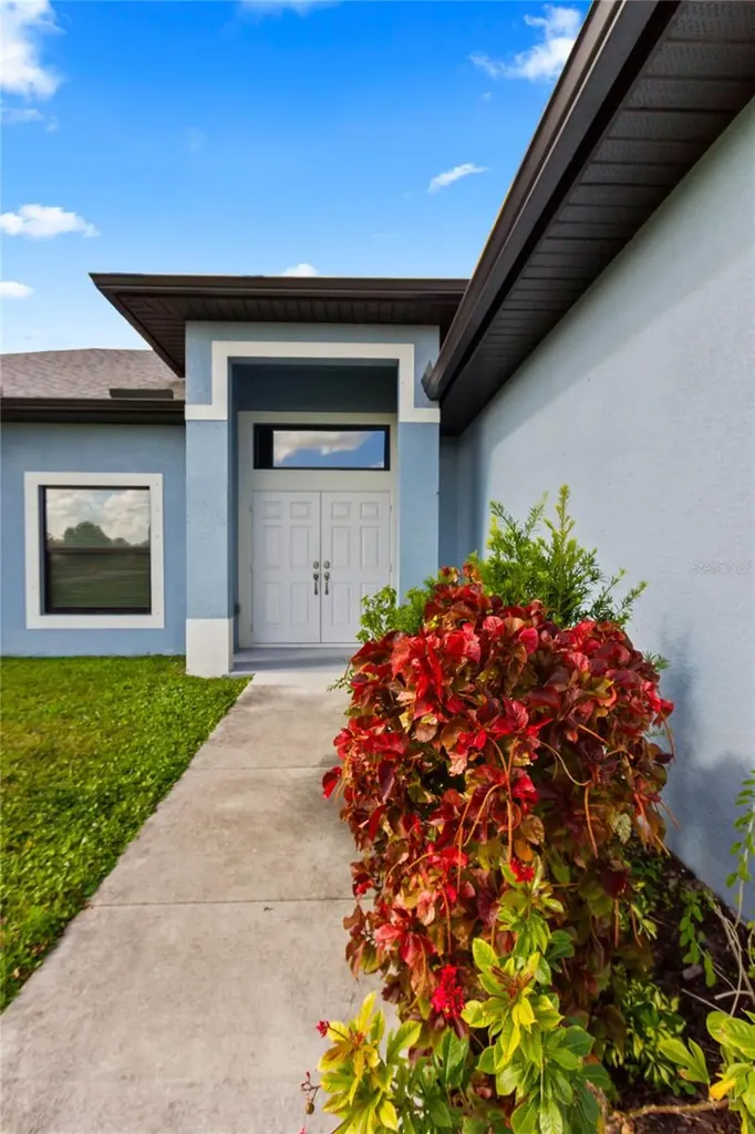 2953 Everglades Boulevard N Naples FL 34120