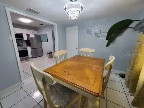3552 38th Avenue N St Petersburg FL 33713