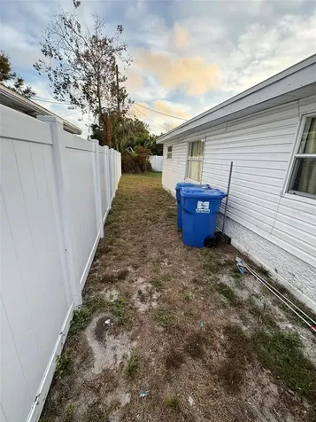 3552 38th Avenue N St Petersburg FL 33713