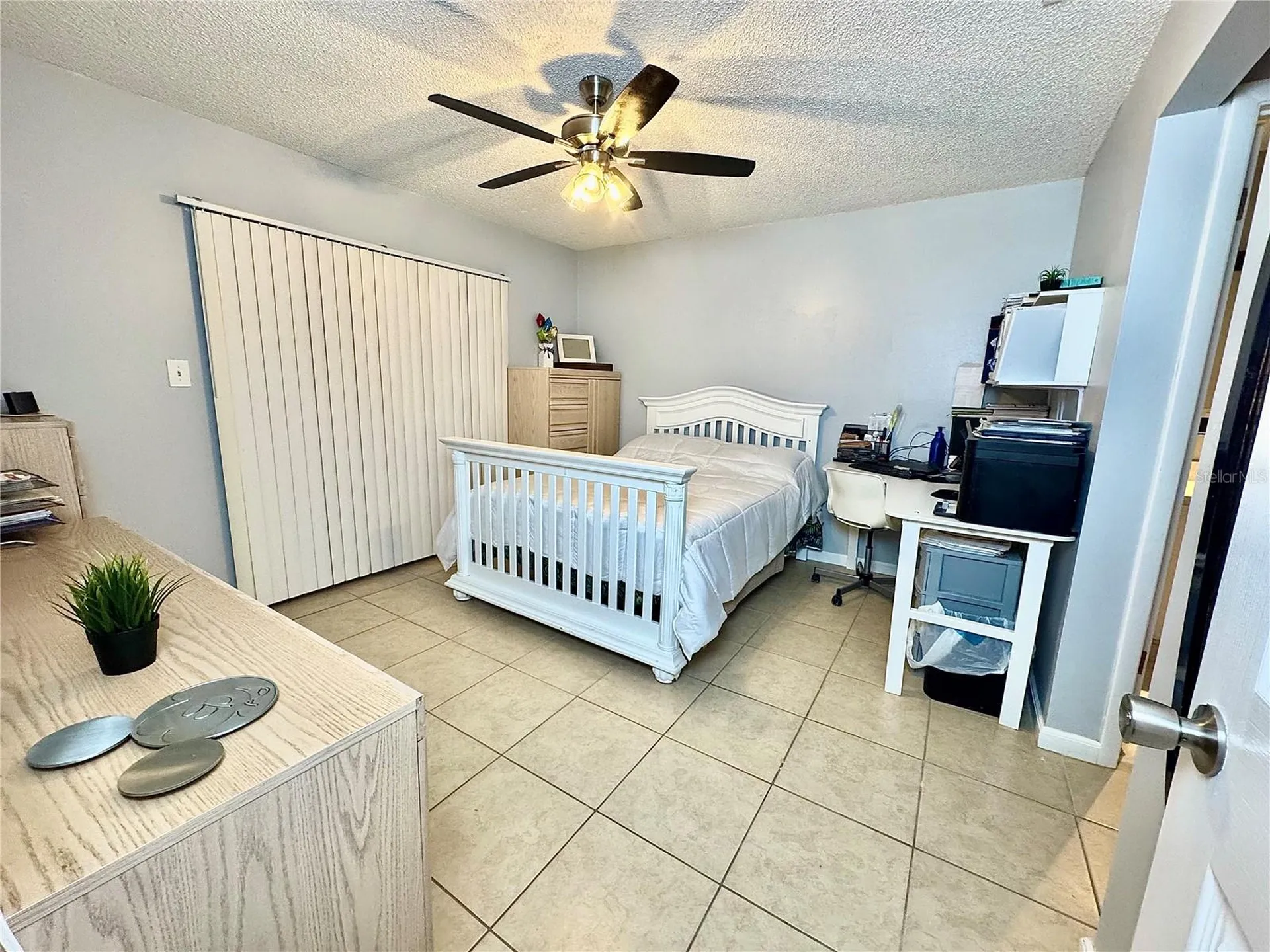 1415 Easton Street Orlando FL 32825