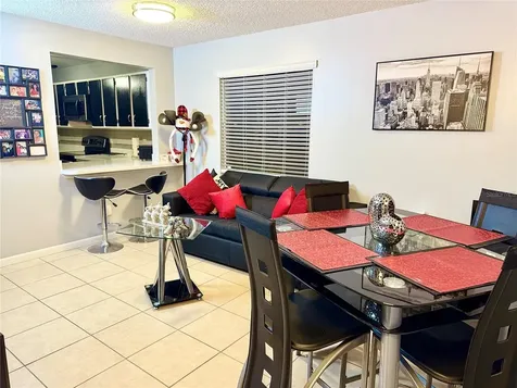 1415 Easton Street Orlando FL 32825