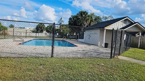 1415 Easton Street Orlando FL 32825