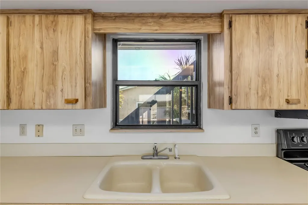 824 Eel Avenue New Smyrna Beach FL 32169
