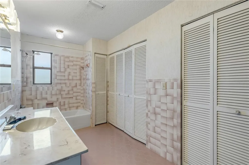 824 Eel Avenue New Smyrna Beach FL 32169
