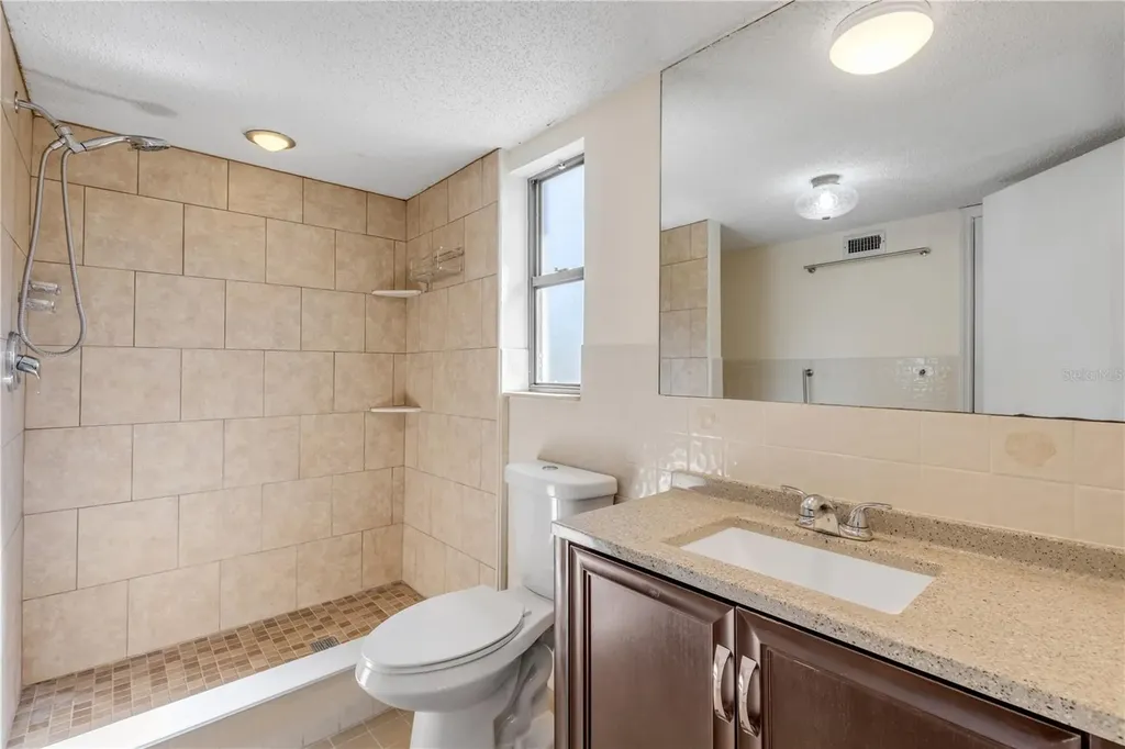 824 Eel Avenue New Smyrna Beach FL 32169