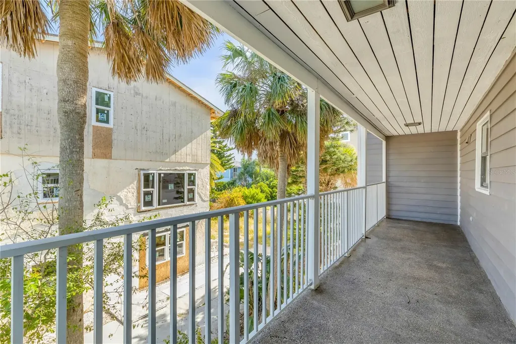 824 Eel Avenue New Smyrna Beach FL 32169